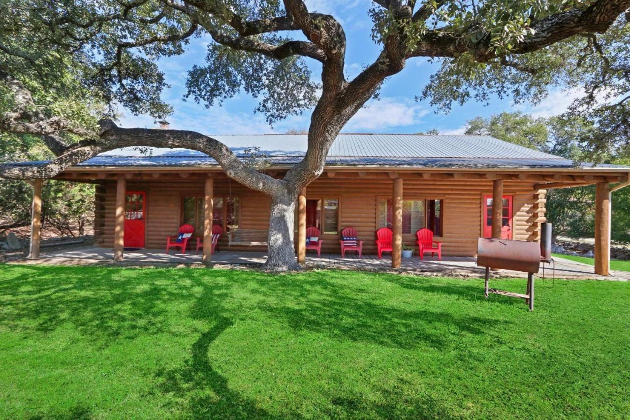 Wimberley Log Cabins Resort And Suites- Unit 4 Eksteriør billede